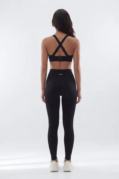 https://cdn.shopify.com/s/files/1/0293/9277/files/01-22-26_S6PM_36_B12503SP1307_Black_RA_AA_20-34-48_5081-8_1__EH_BH_BG_a87ef66e-2b60-430e-a82a-77b7668245ea.jpg?v=1769743889&with=400&height=600