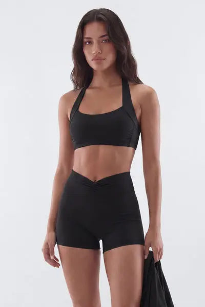 https://cdn.shopify.com/s/files/1/0293/9277/files/04-23-26_S9_16_B425SP0501_Black_JG_IM_10-06-24_0493-8_EH_ES_JA.jpg?v=1778522459&with=400&height=600