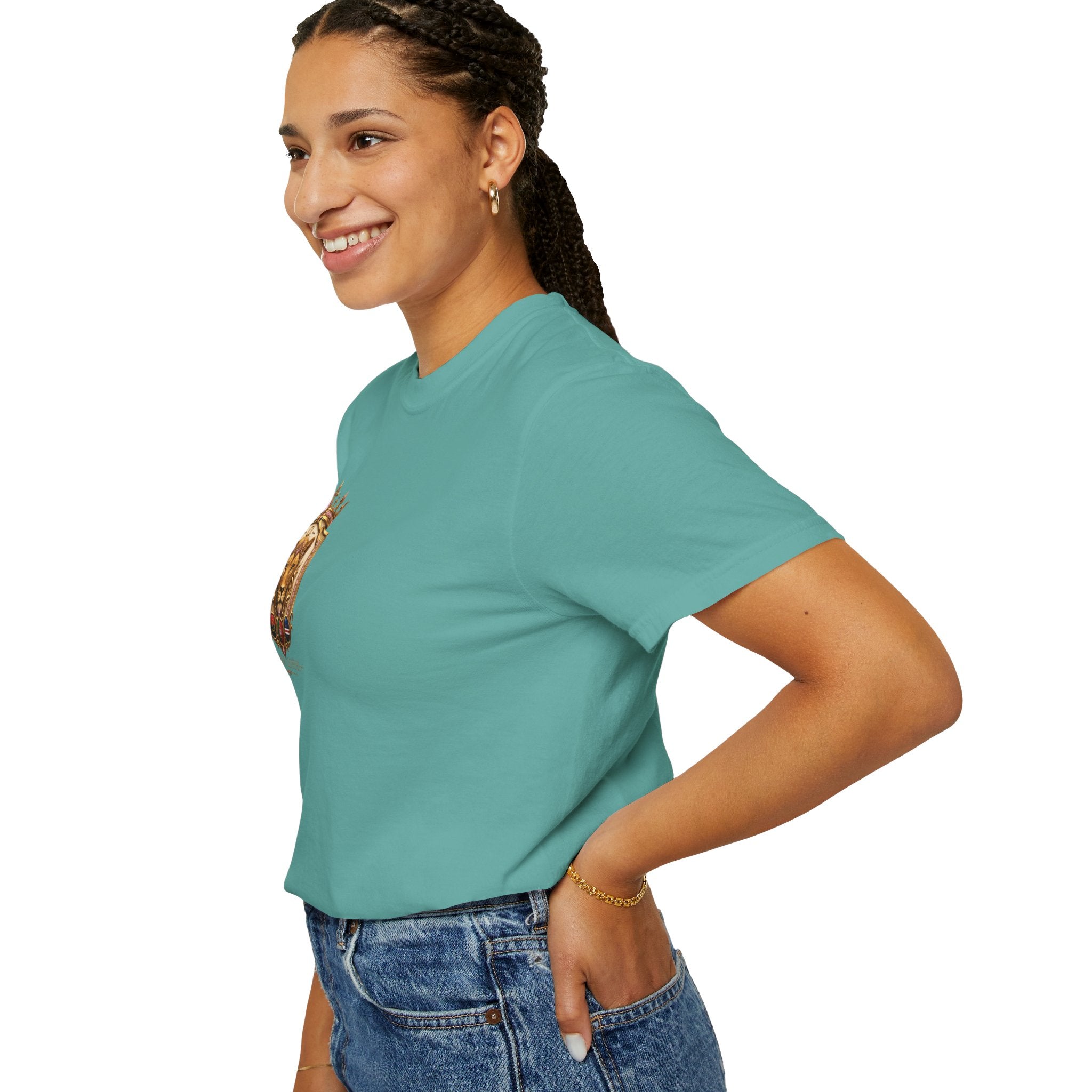 Lioness  T-shirt