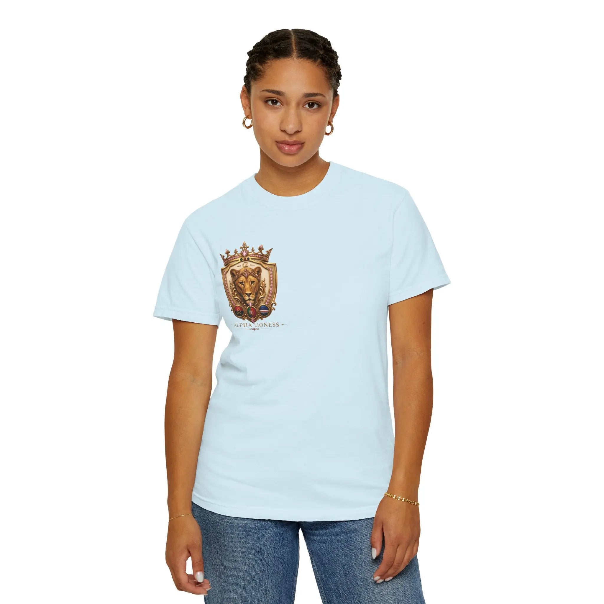 Lioness  T-shirt Printify