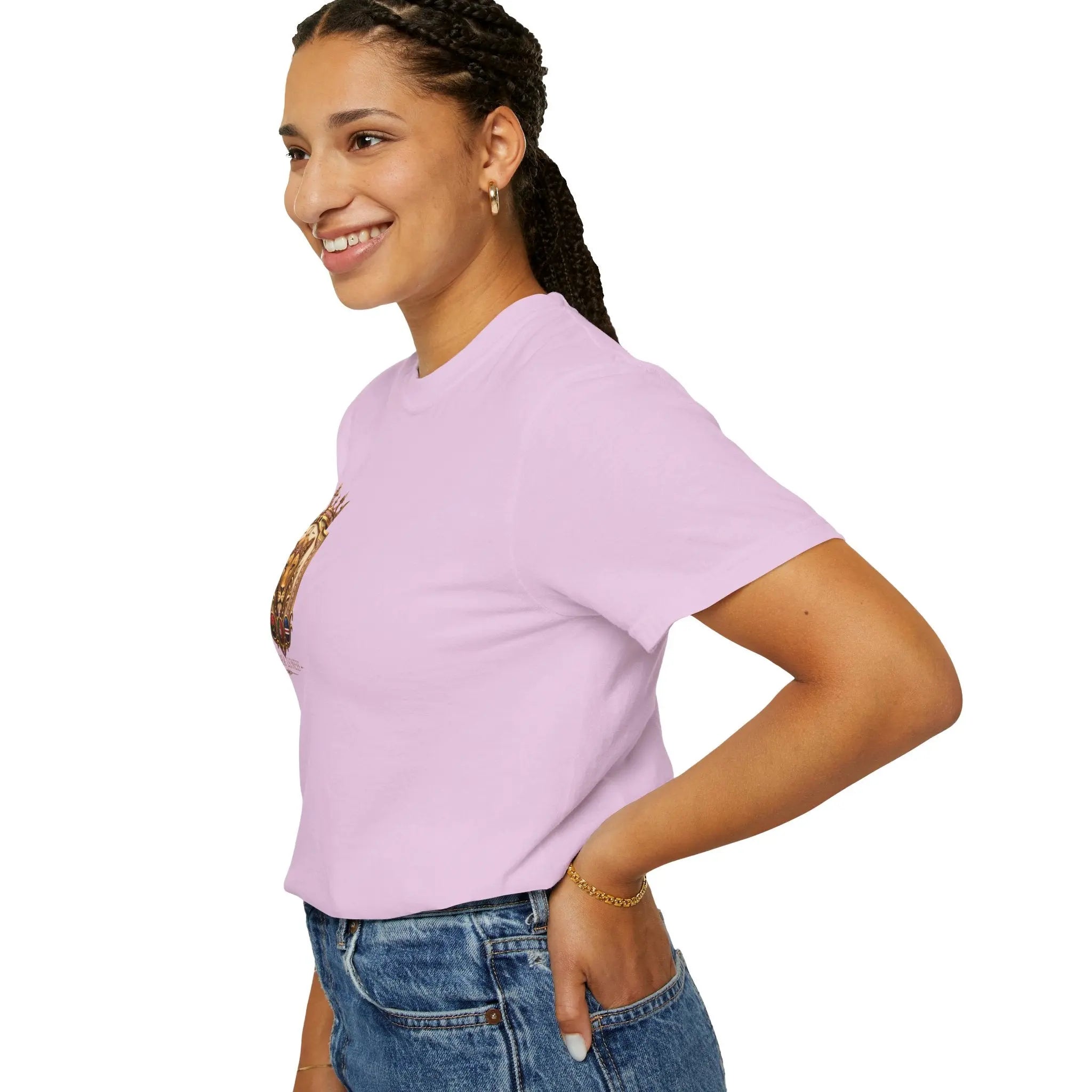 Lioness  T-shirt Printify