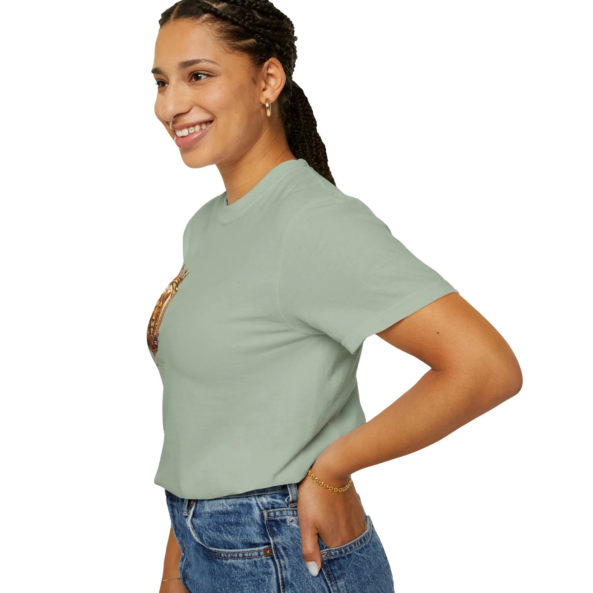 Lioness  T-shirt Printify