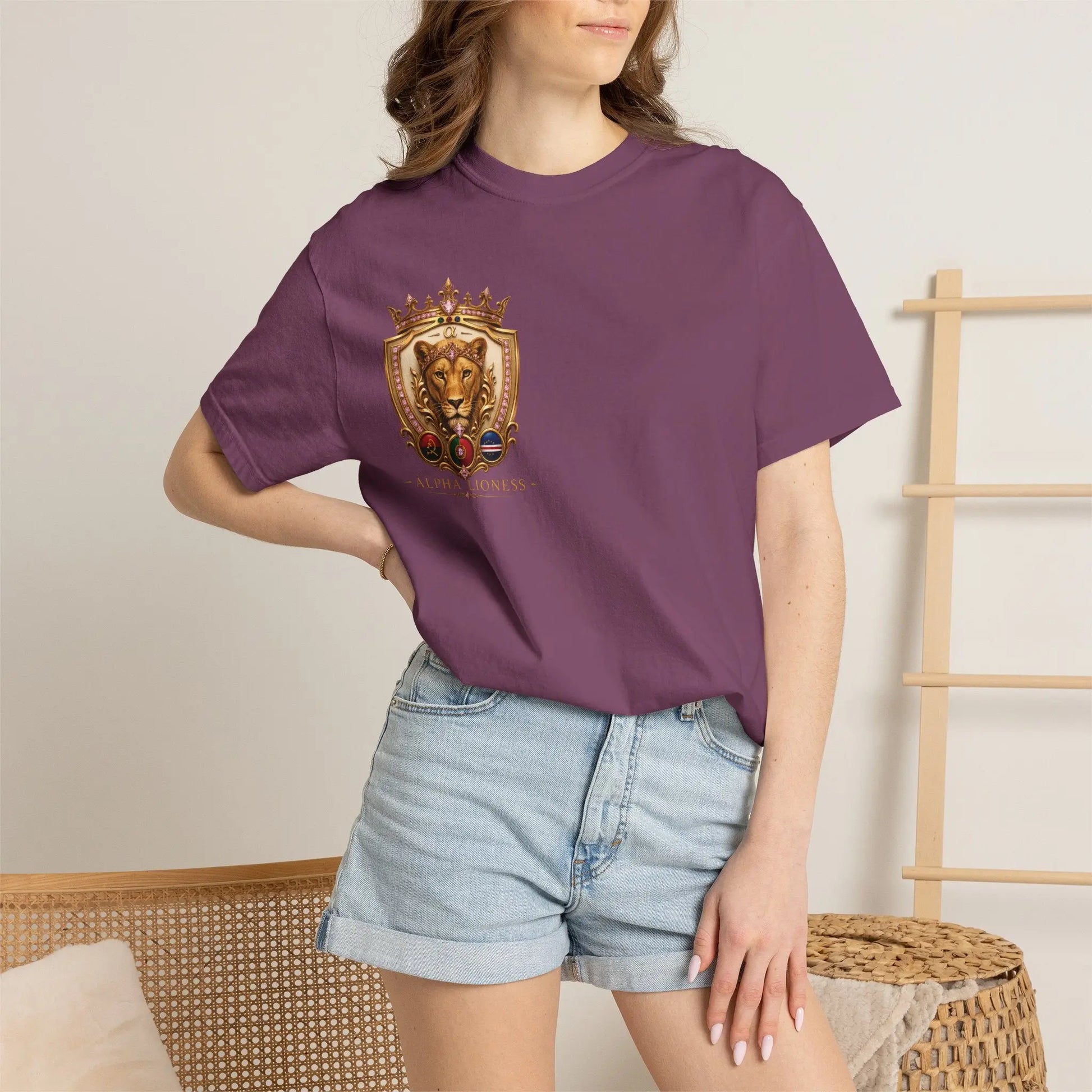 Lioness  T-shirt Printify