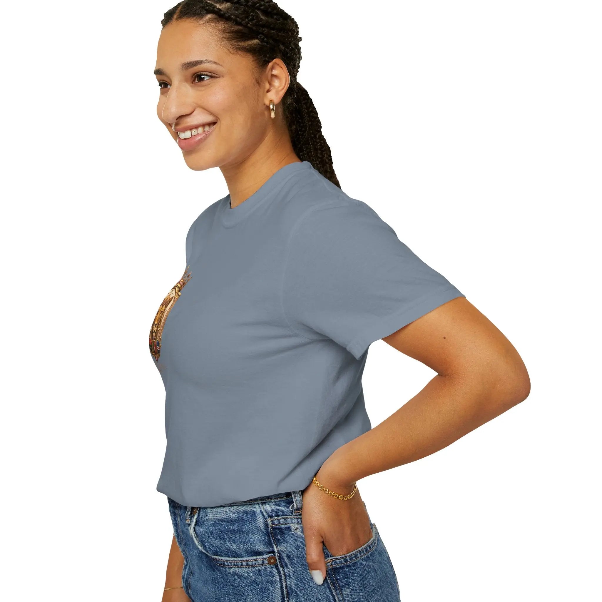 Lioness  T-shirt Printify