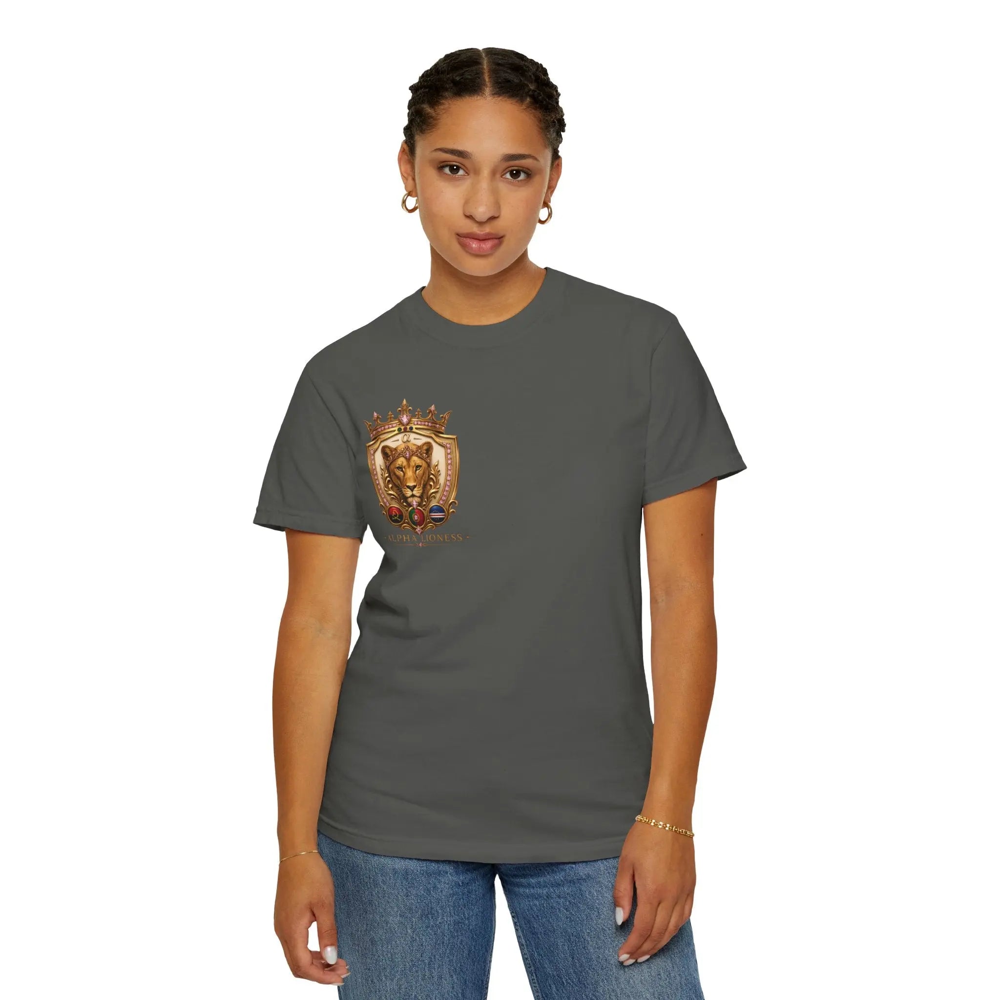 Lioness  T-shirt Printify