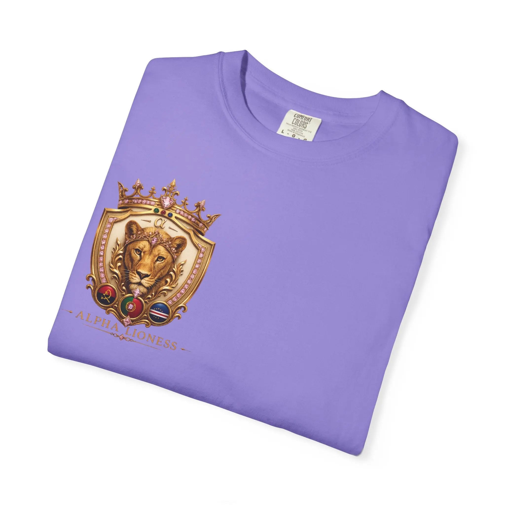 Lioness  T-shirt Printify