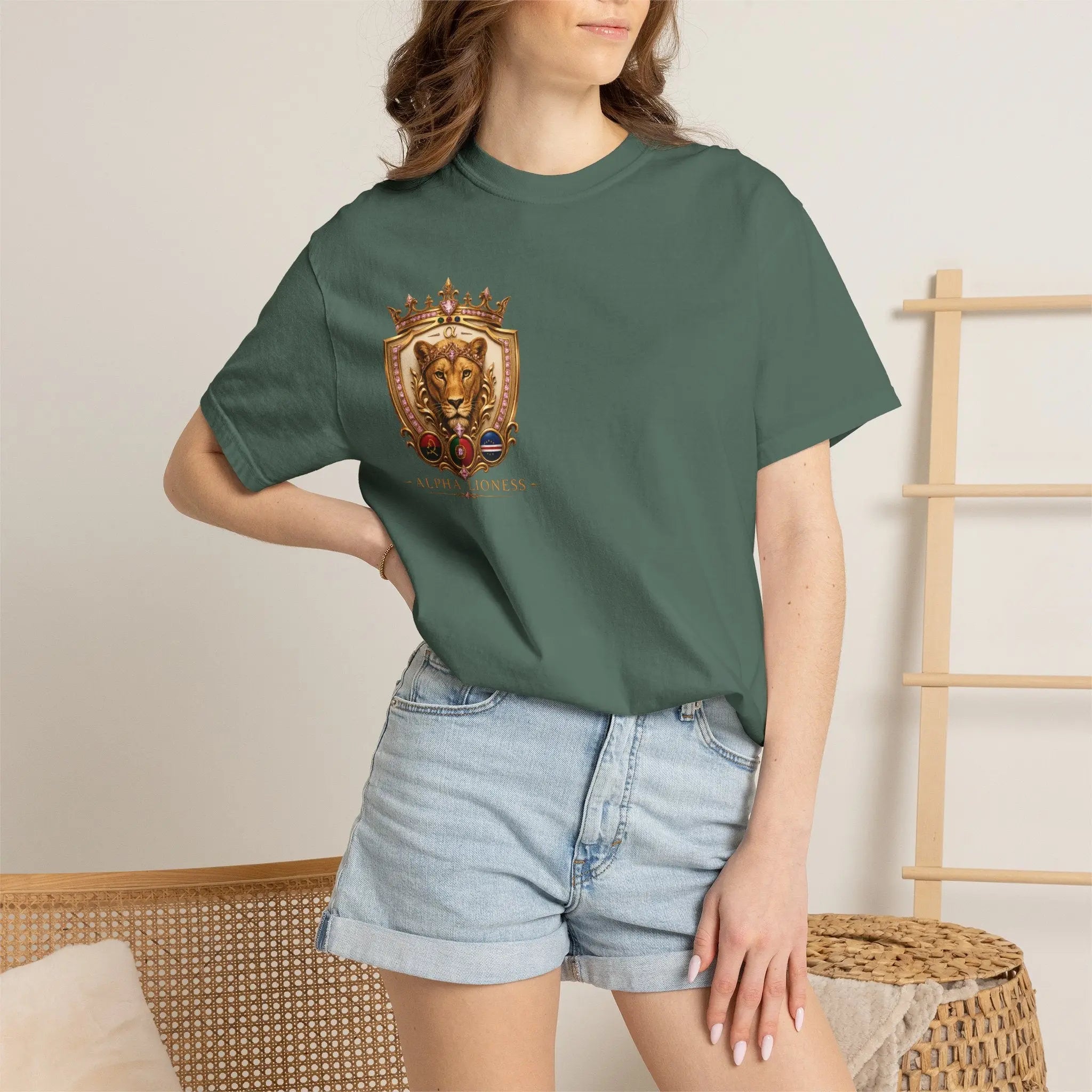 Lioness  T-shirt Printify