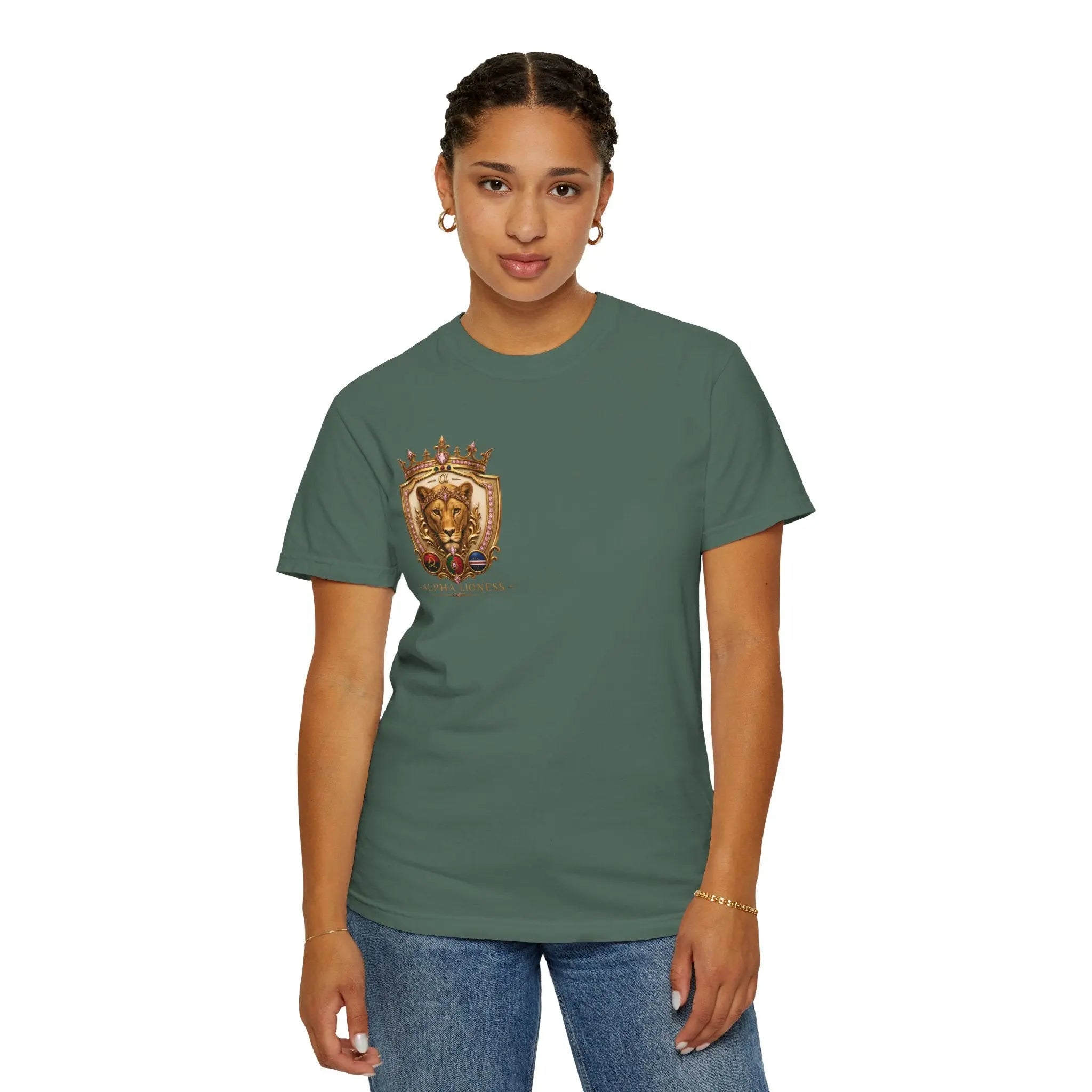 Lioness  T-shirt Printify