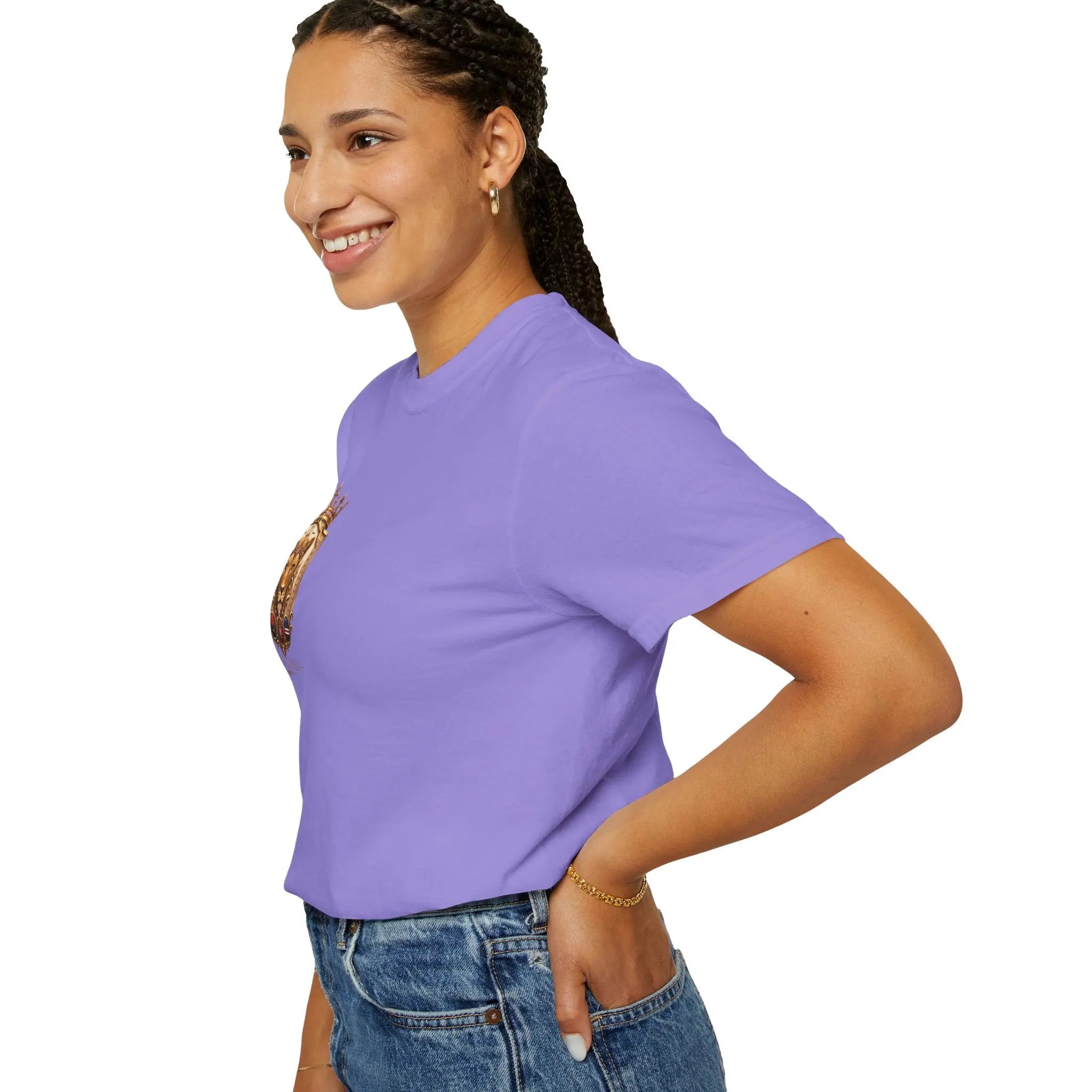 Lioness  T-shirt Printify
