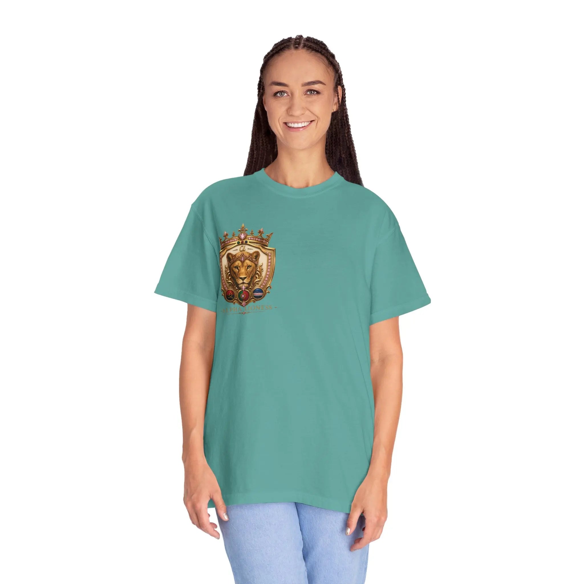 Lioness  T-shirt Printify