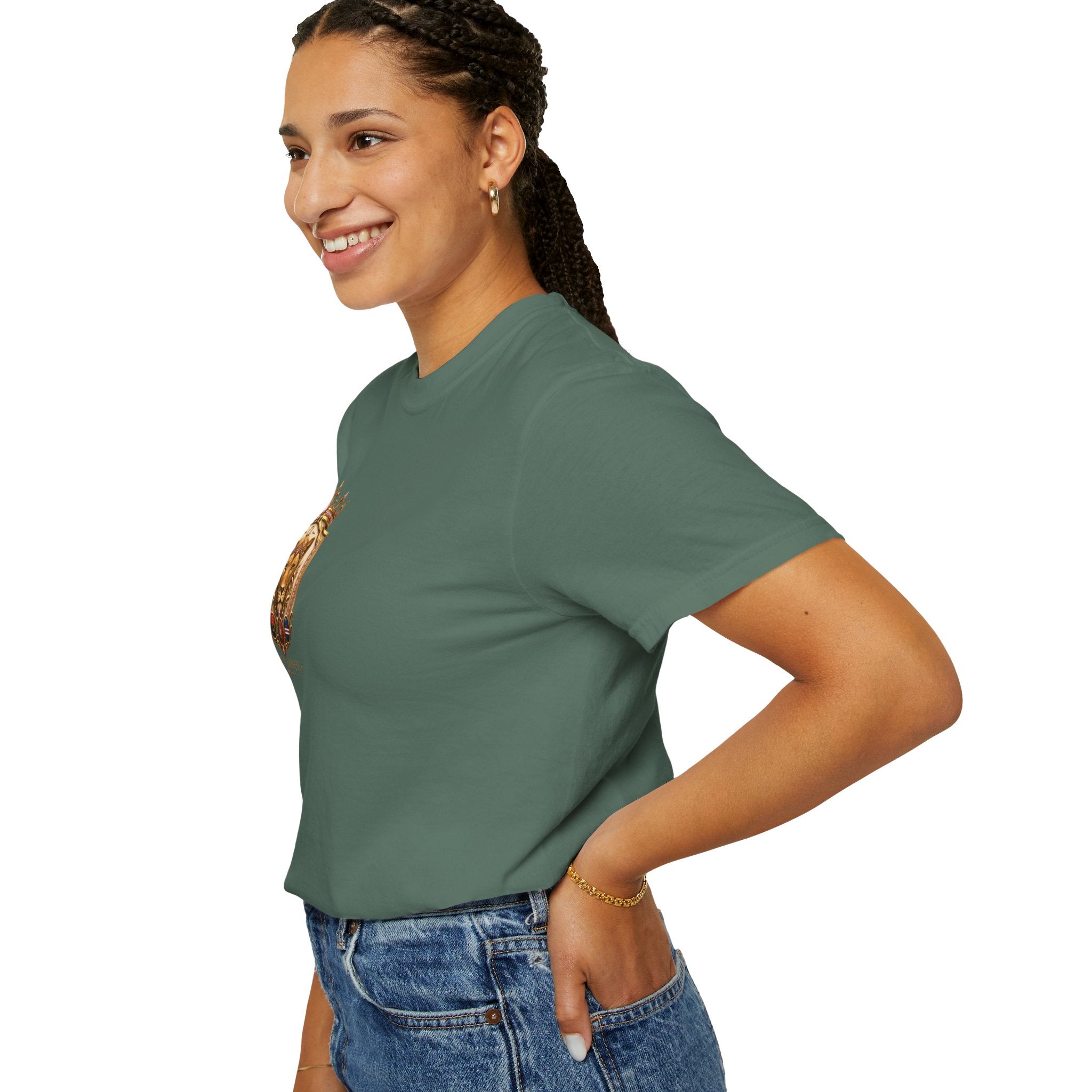 Lioness  T-shirt