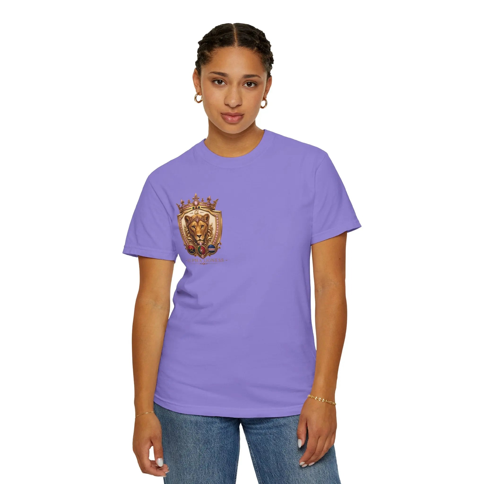 Lioness  T-shirt Printify