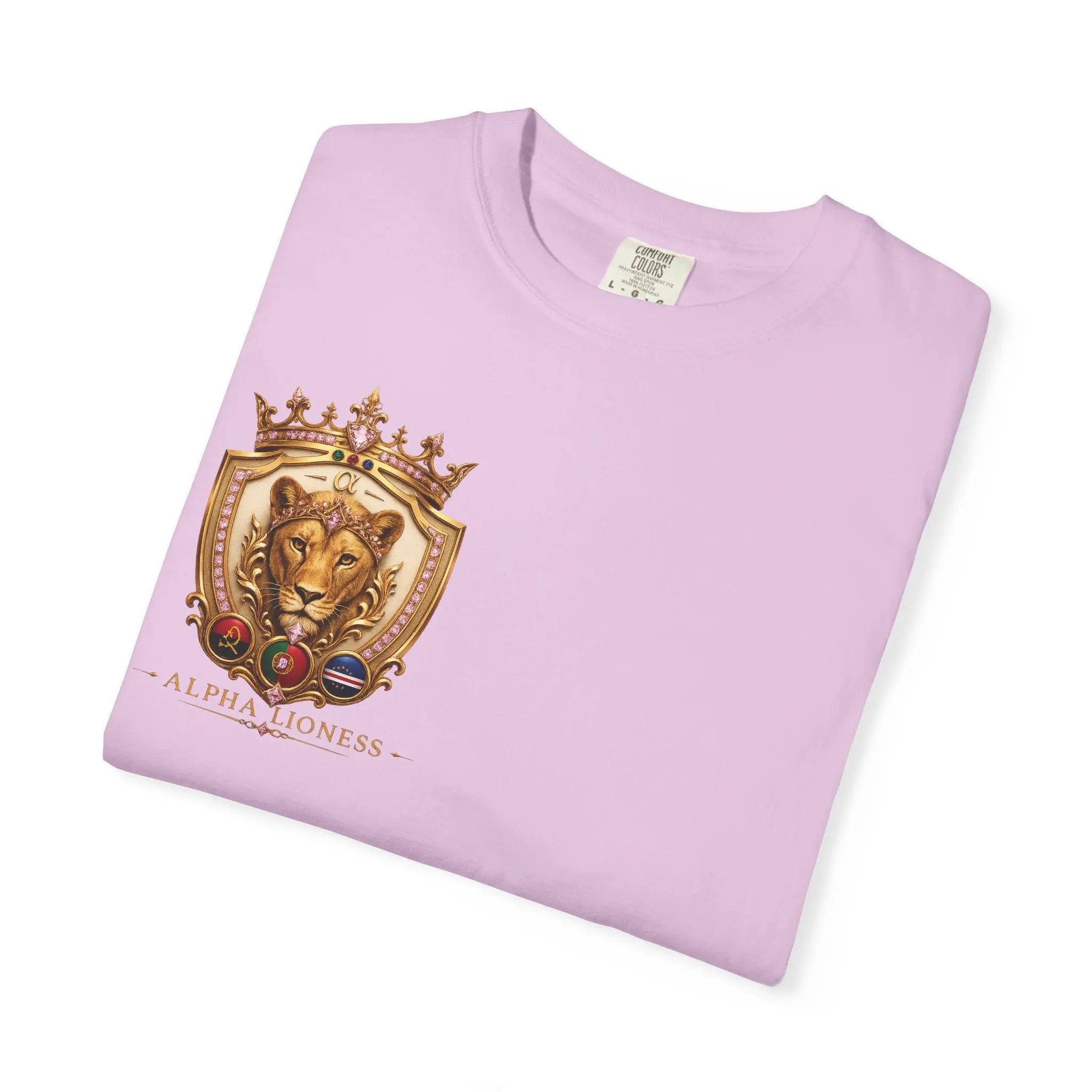 Lioness  T-shirt Printify
