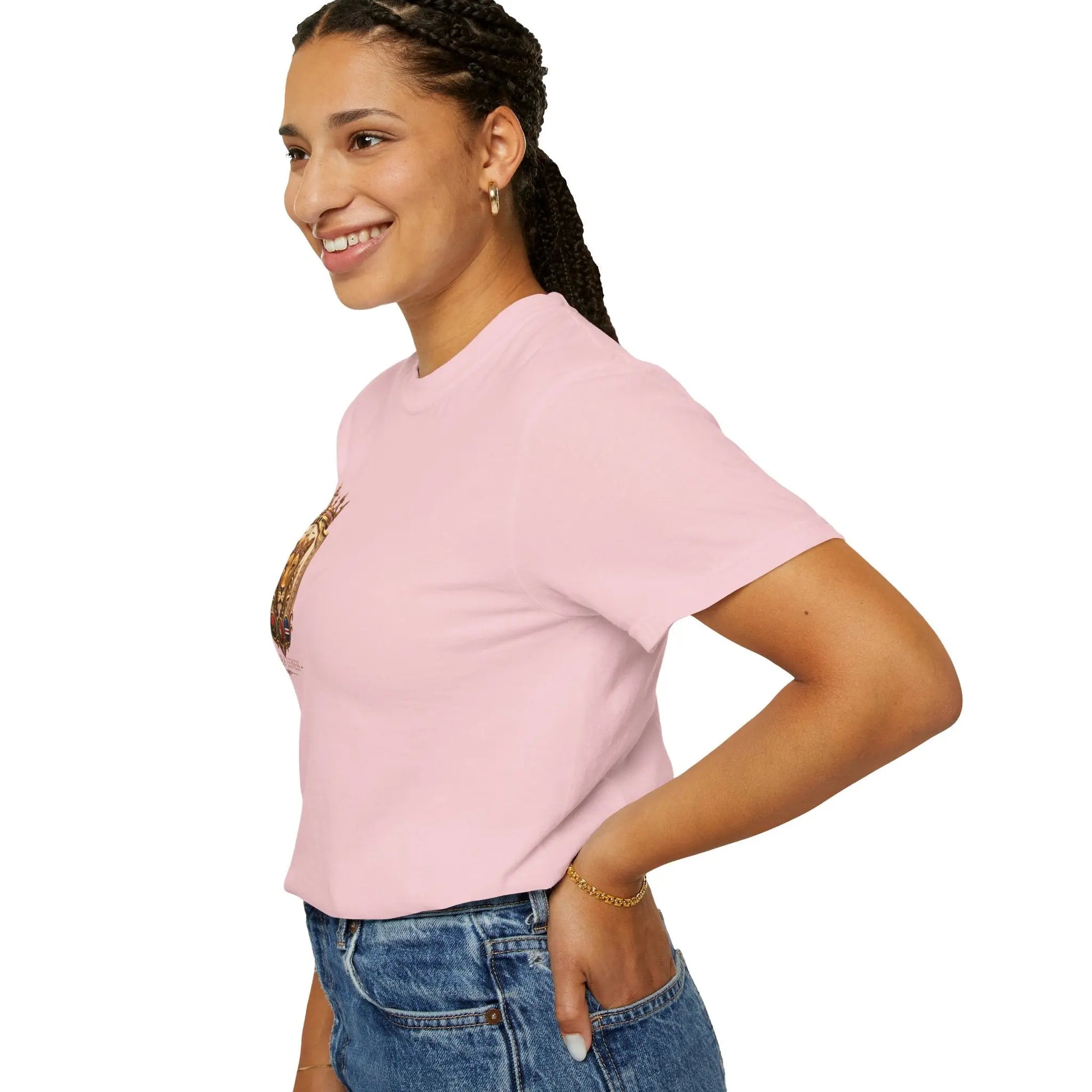 Lioness  T-shirt Printify