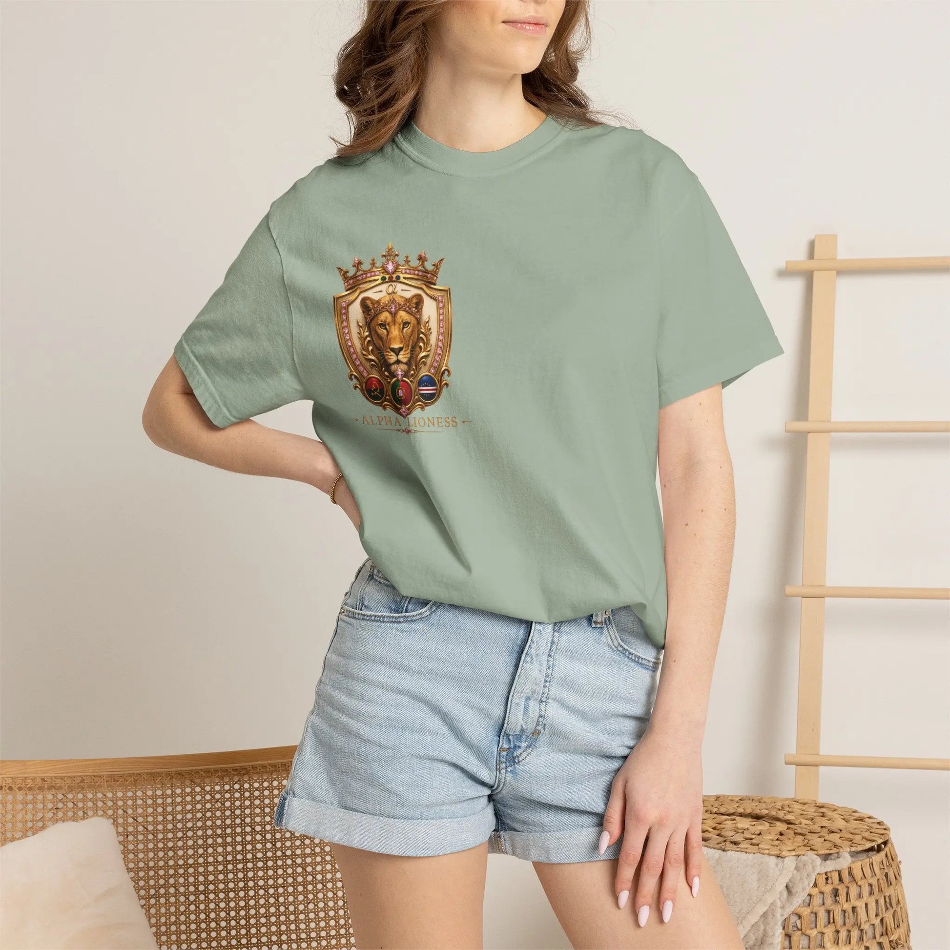 Lioness  T-shirt Printify