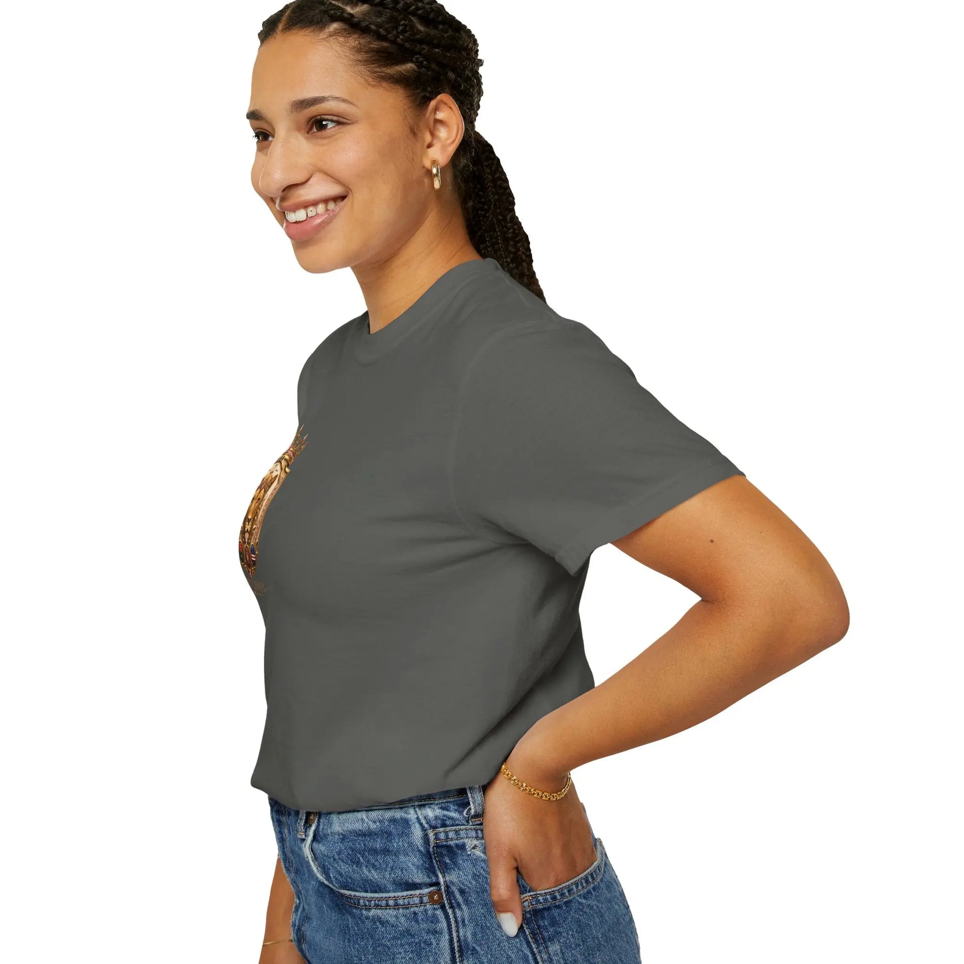Lioness  T-shirt Printify
